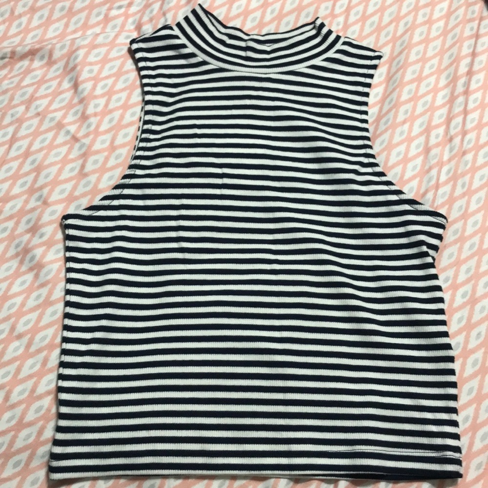 Black and white stripped top
